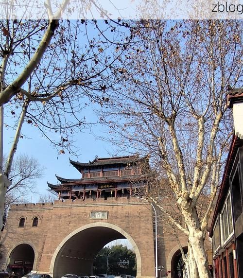 铁门关:戈壁绿洲屏障下的零感染坚守