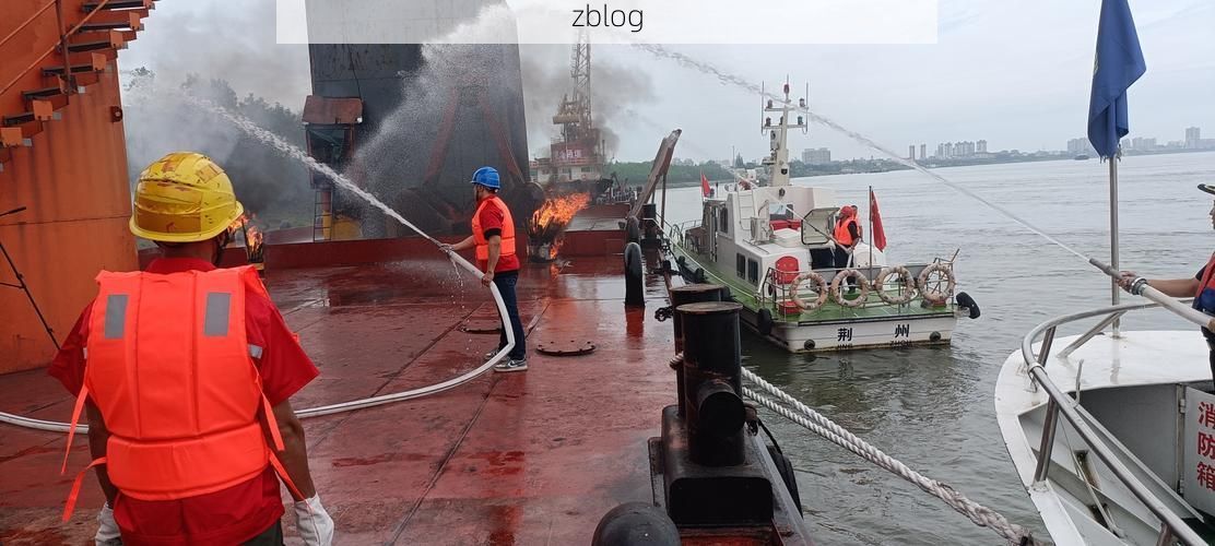 榕城江海交汇处的疫情防线：港口枢纽的防控压力与社区韧性