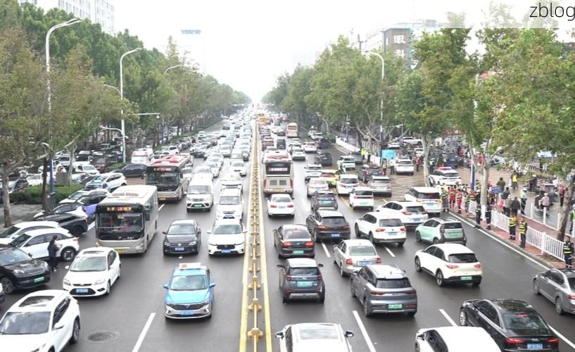 城东区：交通枢纽下的疫情破防与围堵