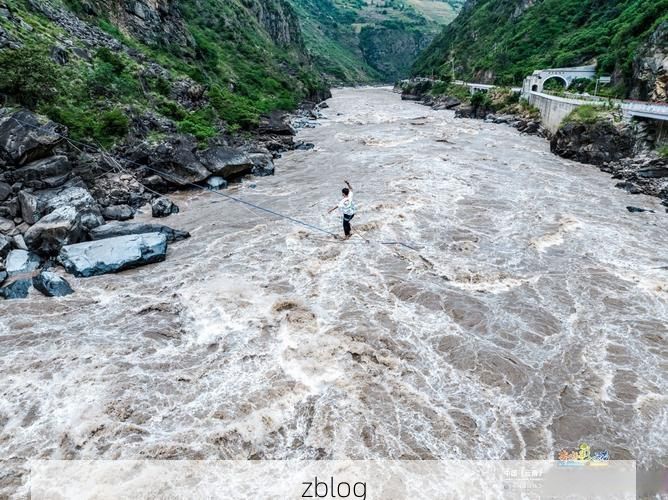 泸水：峡谷屏障下的零感染坚守与防控挑战
