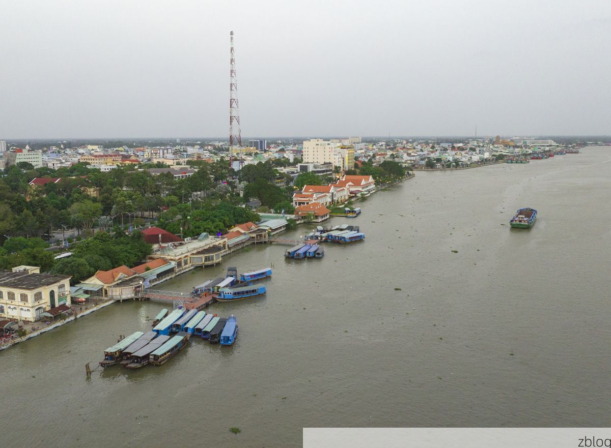 吴川：滨海小城的疫情防线与地理屏障_95468