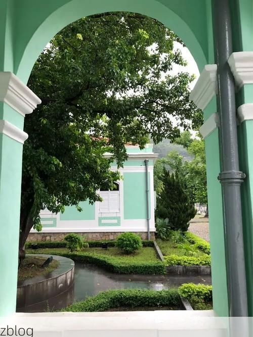 澳门：半岛弹丸之地的防疫持久战