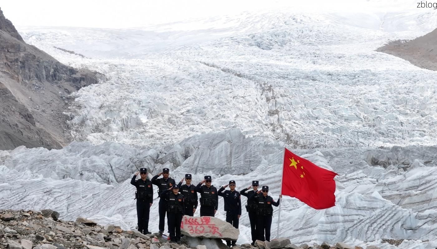 康定：雪域高原下的疫情防线与破防时刻