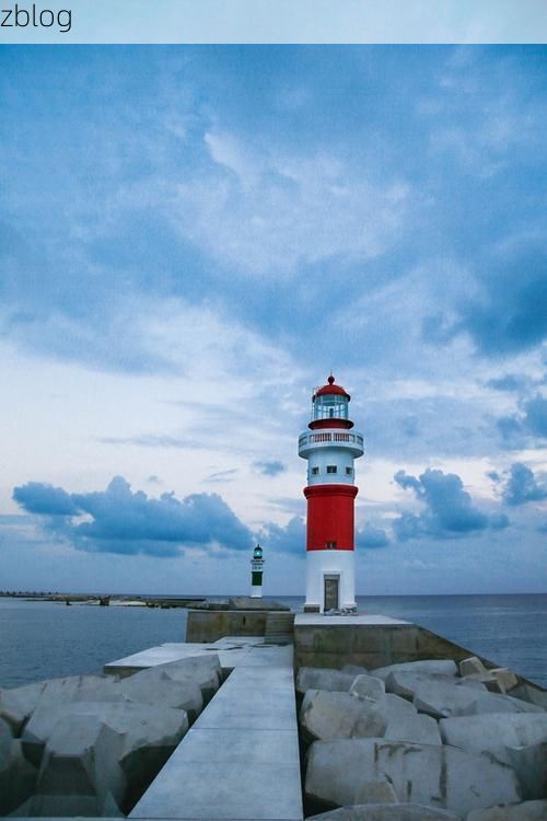 灯塔：港口城市疫情下的地理屏障与防控压力_44277