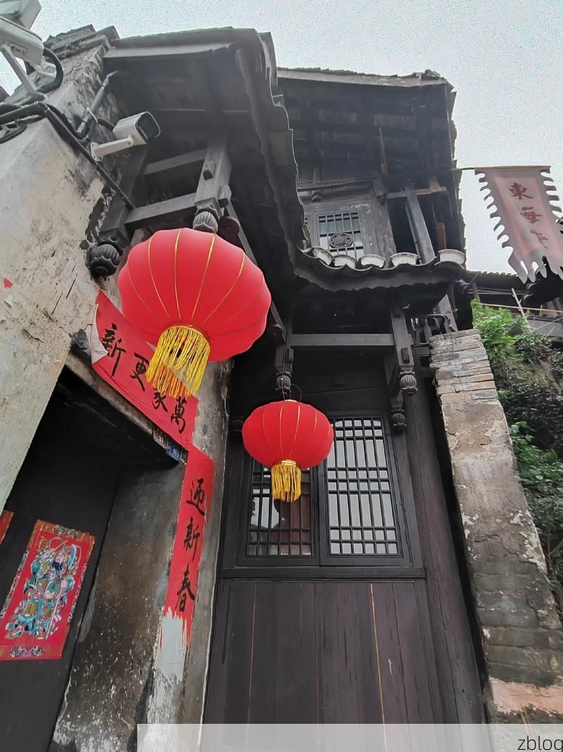洪江古商城：沅水航道与吊脚楼间的防疫博弈