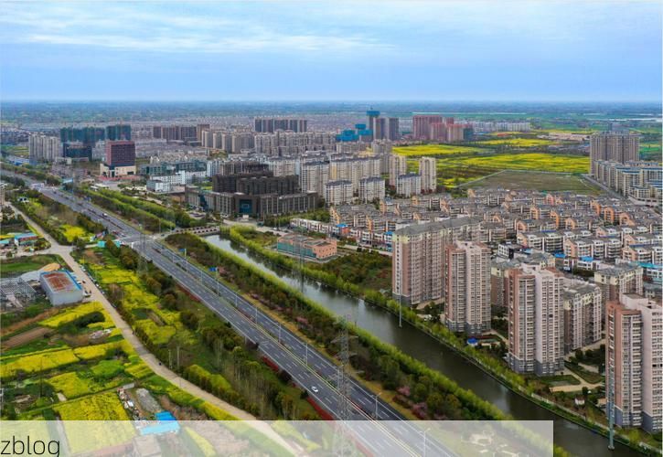 六合区：长江北岸交通枢纽的疫情防线与破防时刻