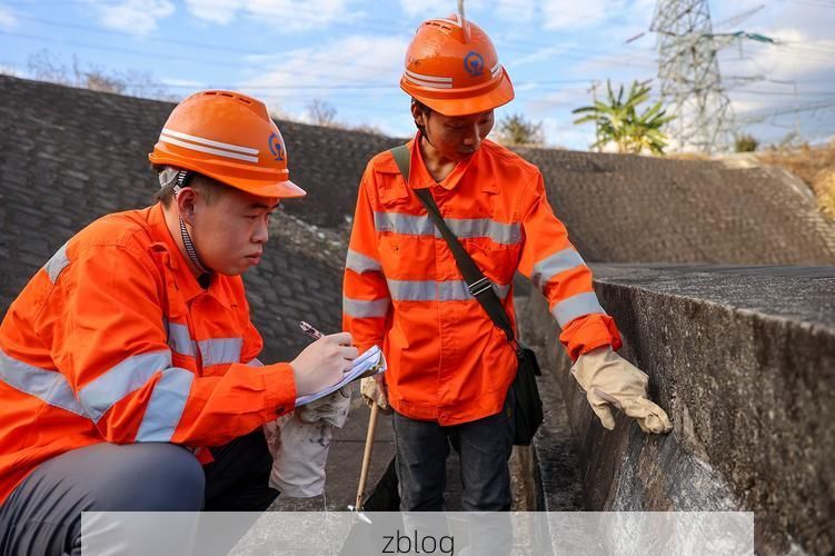 雨花台区：铁路枢纽与城中村结构下的疫情压力测试