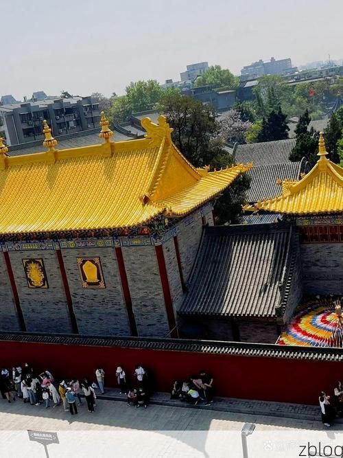 长安疫情：千年古都的现代防疫挑战